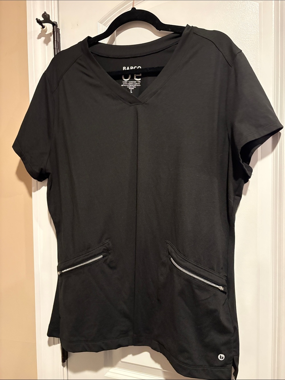 Zippered Scrub Set - Picture 6 of 9